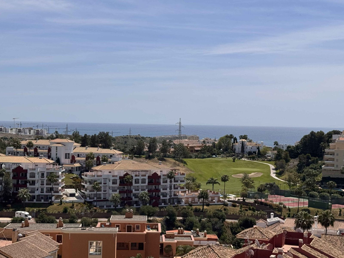 2 bedroom Penthouses for sale in Riviera del Sol – R5380879