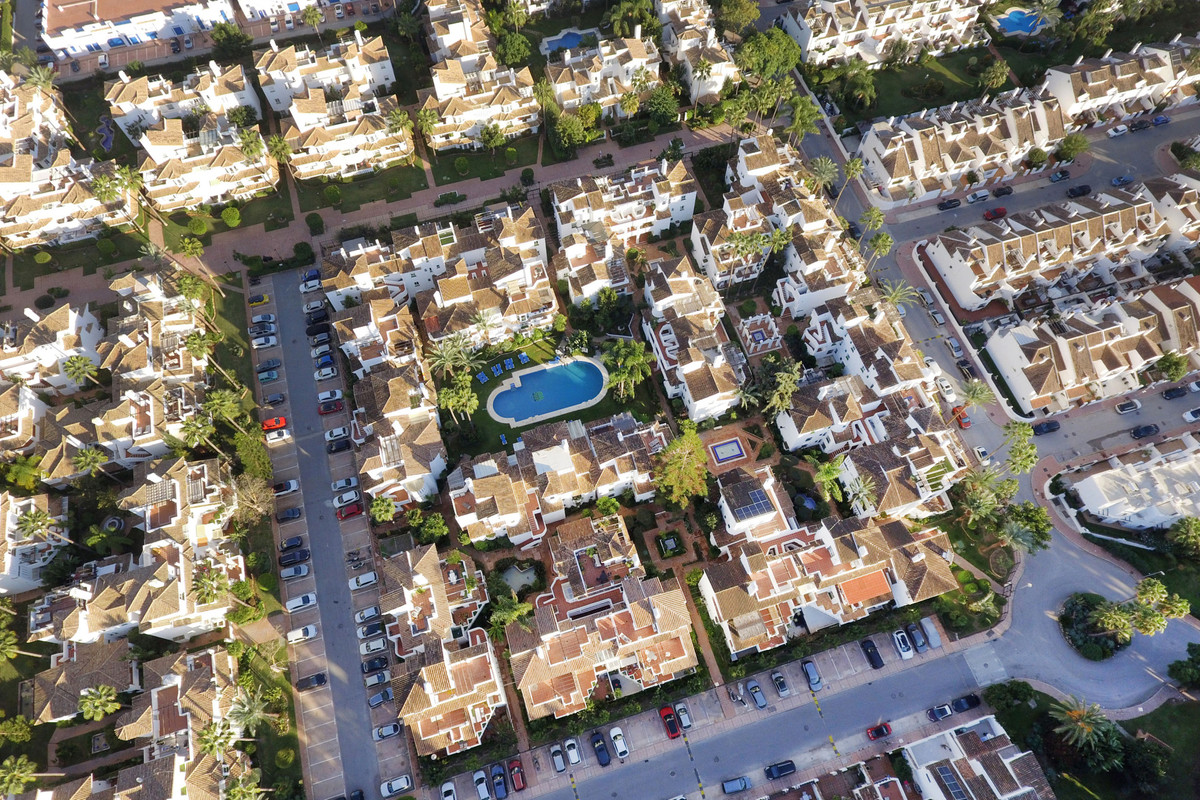 Apartamentos de 3 dormitorios en venta en Nueva Andaluc�a – R4951513 Apartamentos de 3 dormitorios en venta en Nueva Andaluc�a – R4951513