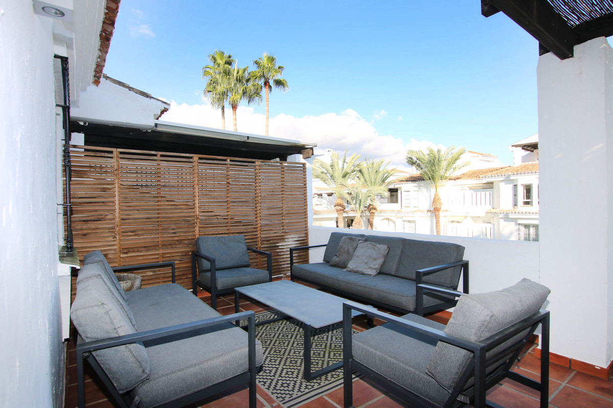 Apartamentos de 3 dormitorios en venta en Nueva Andaluc�a – R4951513 Apartamentos de 3 dormitorios en venta en Nueva Andaluc�a – R4951513