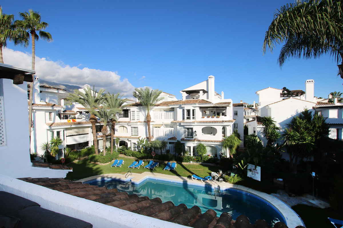 Apartamentos de 3 dormitorios en venta en Nueva Andaluc�a – R4951513 Apartamentos de 3 dormitorios en venta en Nueva Andaluc�a – R4951513