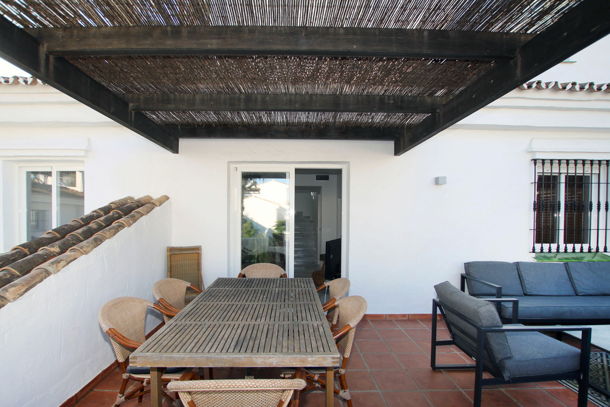 Apartamentos de 3 dormitorios en venta en Nueva Andaluc�a – R4951513 Apartamentos de 3 dormitorios en venta en Nueva Andaluc�a – R4951513