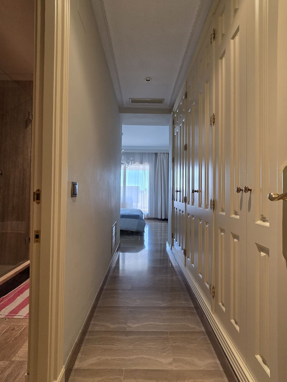 Apartamentos de 3 dormitorios en venta en Sierra Blanca – R5258773 Apartamentos de 3 dormitorios en venta en Sierra Blanca – R5258773