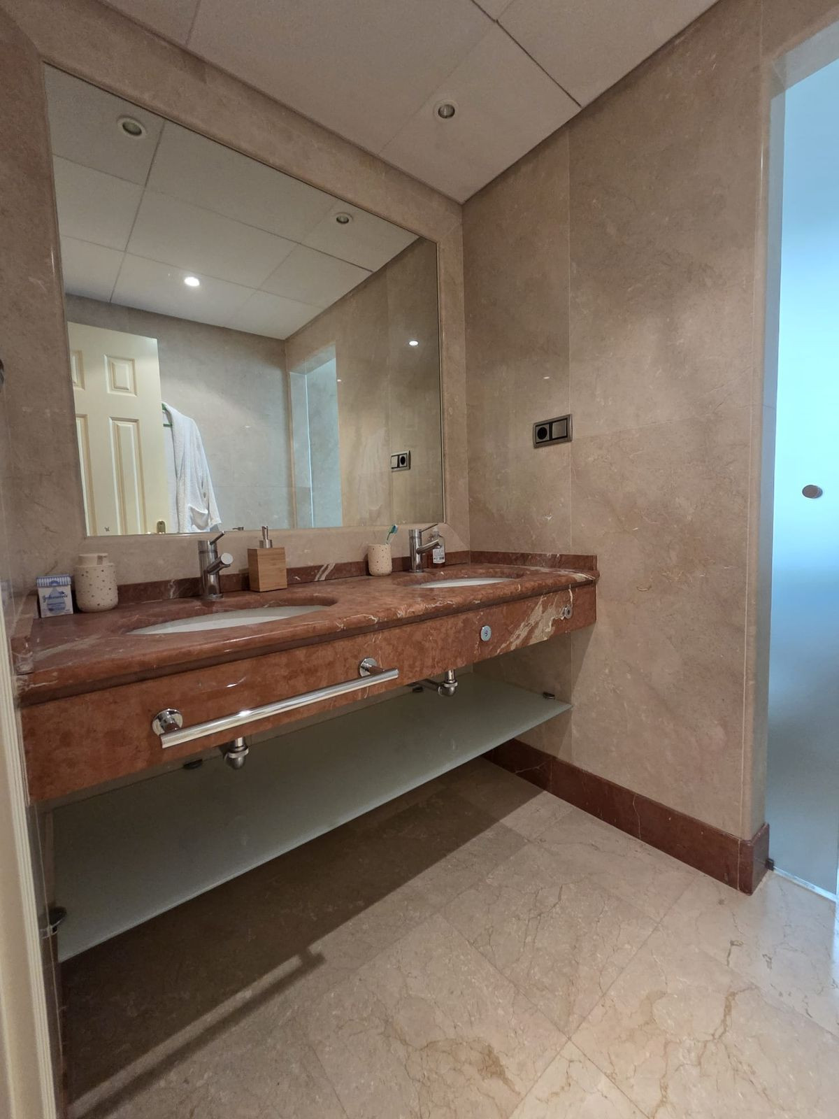 Apartamentos de 3 dormitorios en venta en Sierra Blanca – R5258773 Apartamentos de 3 dormitorios en venta en Sierra Blanca – R5258773