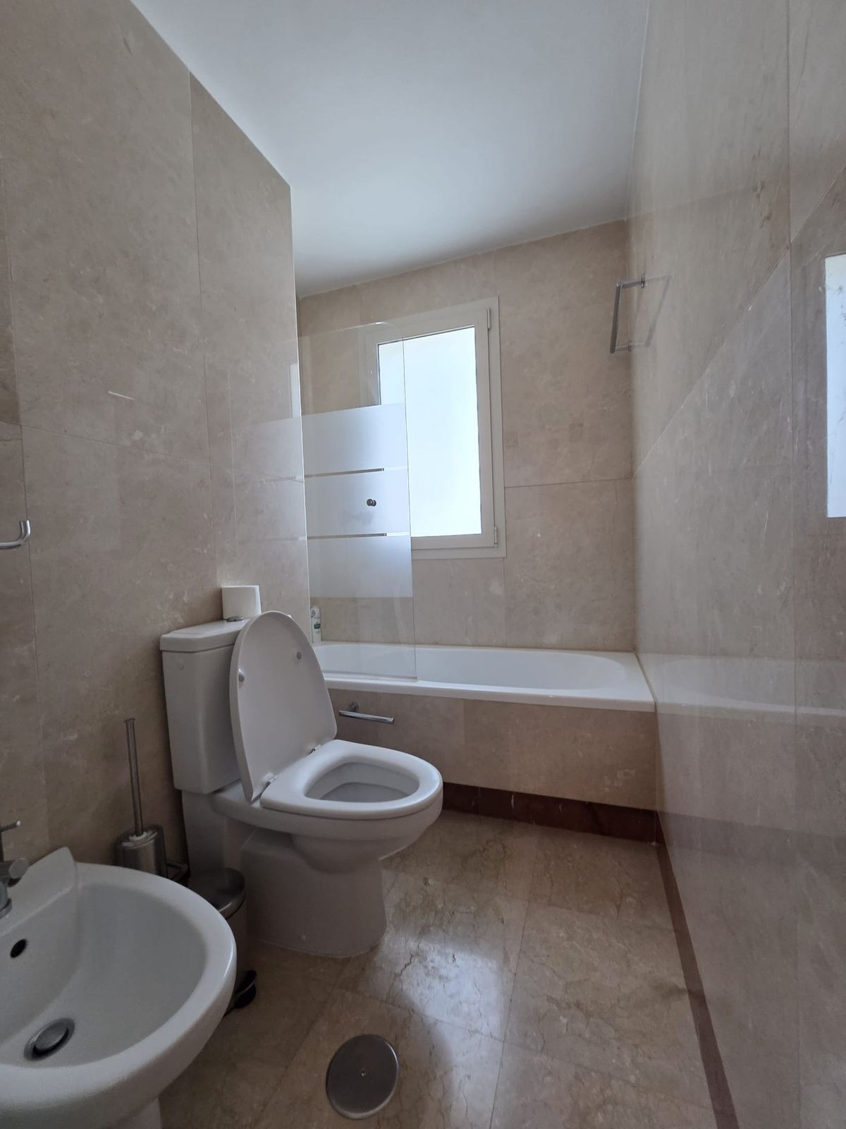 Apartamentos de 3 dormitorios en venta en Sierra Blanca – R5258773 Apartamentos de 3 dormitorios en venta en Sierra Blanca – R5258773