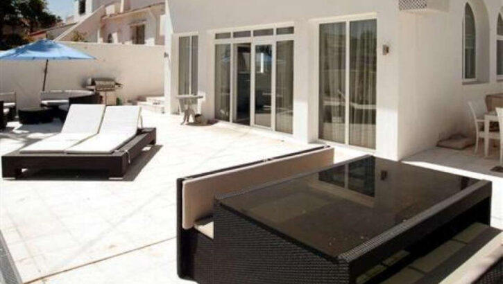 4 bedroom Villas for sale in Nueva Andaluc�a – R5063872 4 bedroom Villas for sale in Nueva Andaluc�a – R5063872 in