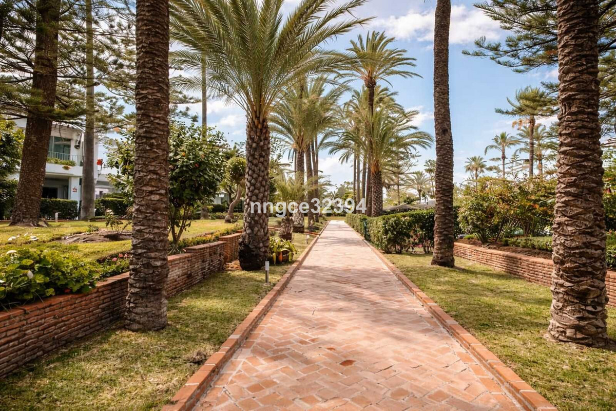 Apartamentos de 4 dormitorios en venta en San Pedro de Alc�ntara – R4937263 Apartamentos de 4 dormitorios en venta en San Pedro de Alc�ntara – R4937263