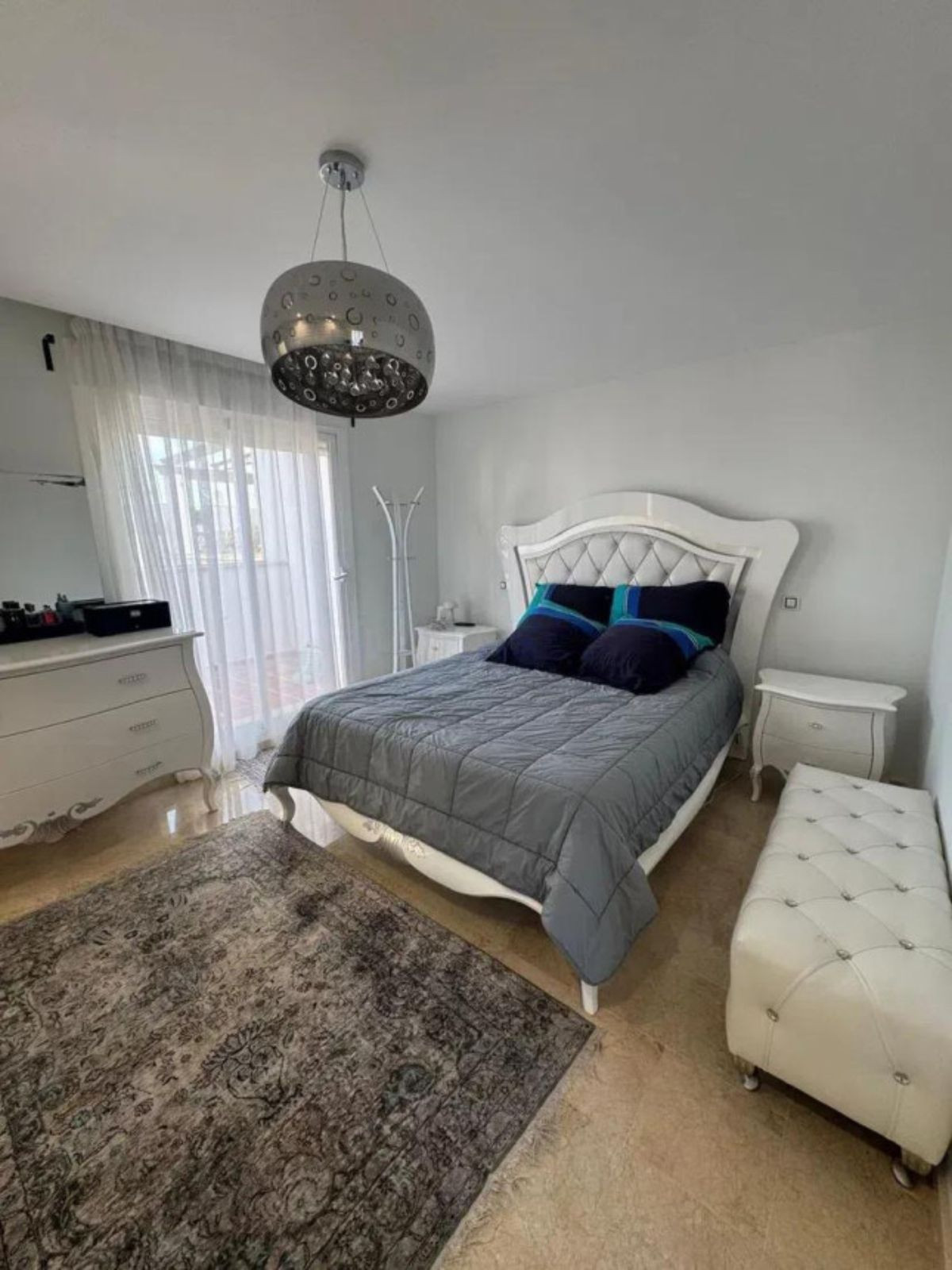 Apartamentos de 3 dormitorios en venta en Nueva Andalucía – R5373712 Apartamentos de 3 dormitorios en venta en Nueva Andalucía – R5373712