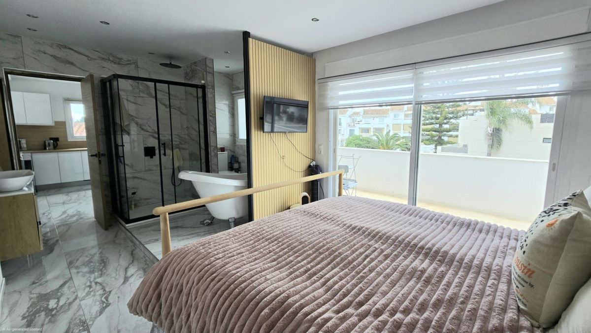 Villas de 8 dormitorios en venta en Riviera del Sol – R5338420 Villas de 8 dormitorios en venta en Riviera del Sol – R5338420