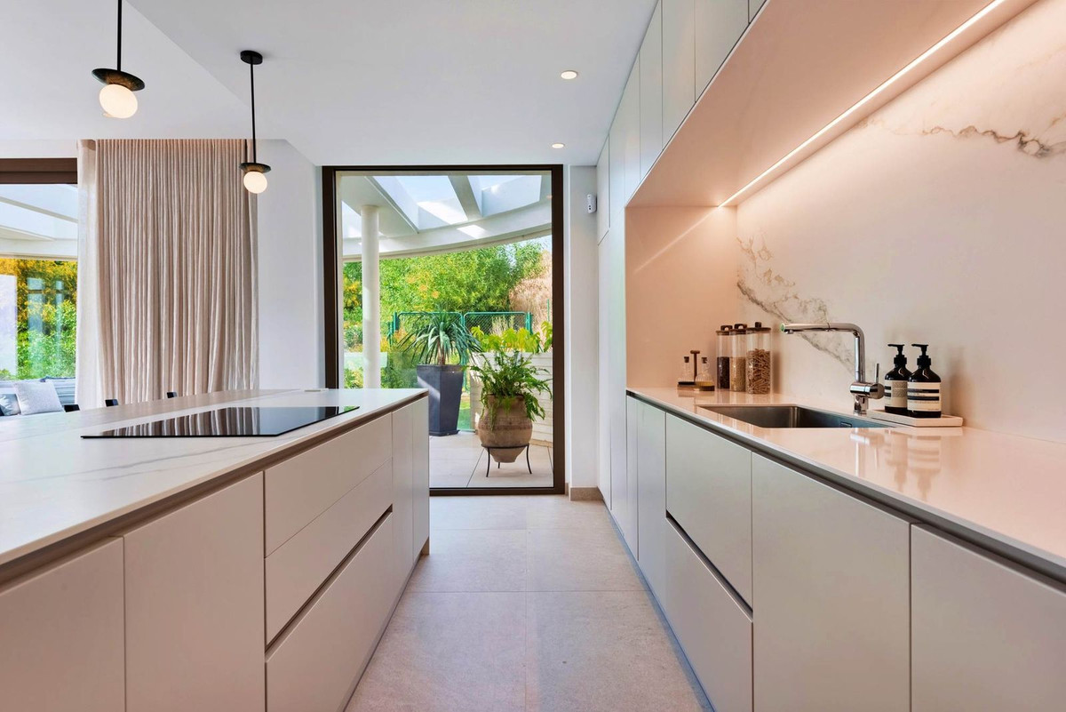 Apartamentos de 3 dormitorios en venta en Nueva Andaluc�a – R5047528 Apartamentos de 3 dormitorios en venta en Nueva Andaluc�a – R5047528