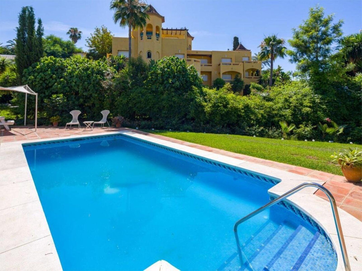Villas de 4 dormitorios en venta en El Rosario – R4399120 Villas de 4 dormitorios en venta en El Rosario – R4399120