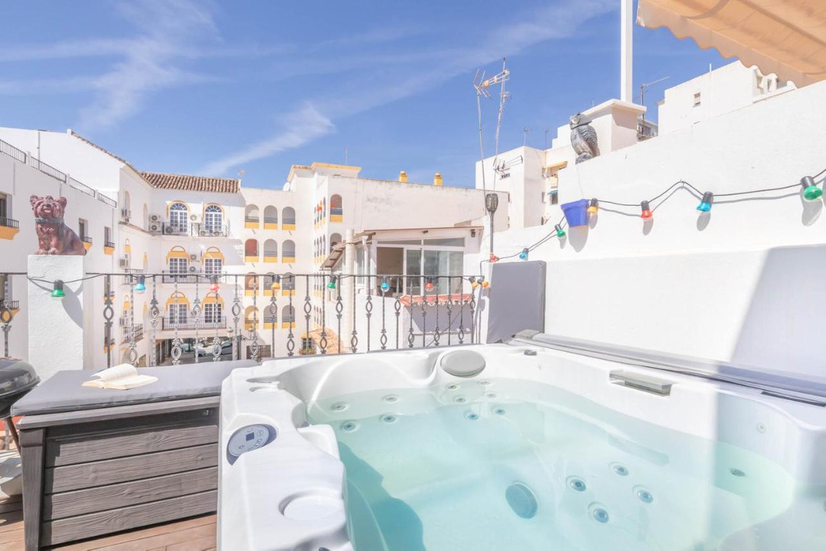 3 bedroom Townhouses for sale in Marbella – R5223652 3 bedroom Townhouses for sale in Marbella – R5223652