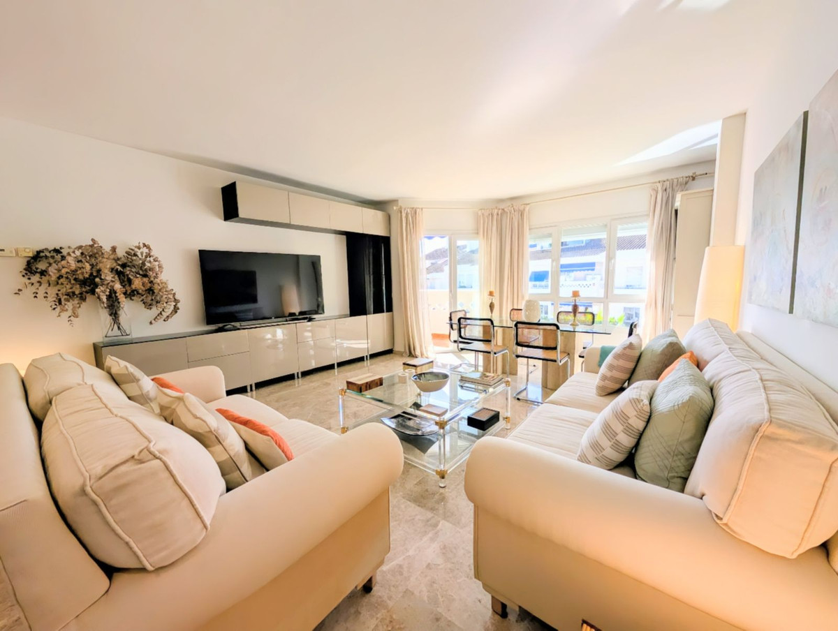 Apartamentos de 4 dormitorios en venta en San Pedro de Alc�ntara – R5296789 Apartamentos de 4 dormitorios en venta en San Pedro de Alc�ntara – R5296789