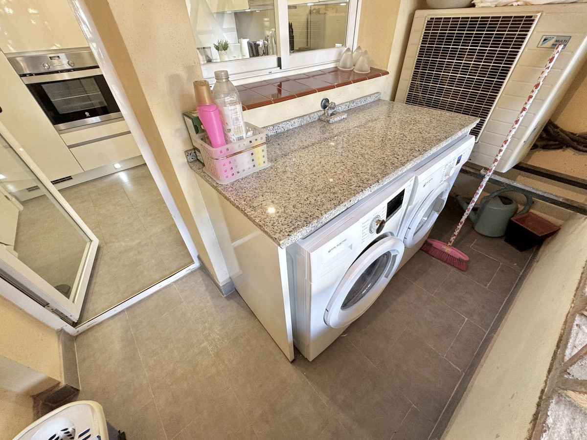 2 bedroom Apartments for sale in Elviria – R5364940 2 bedroom Apartments for sale in Elviria – R5364940