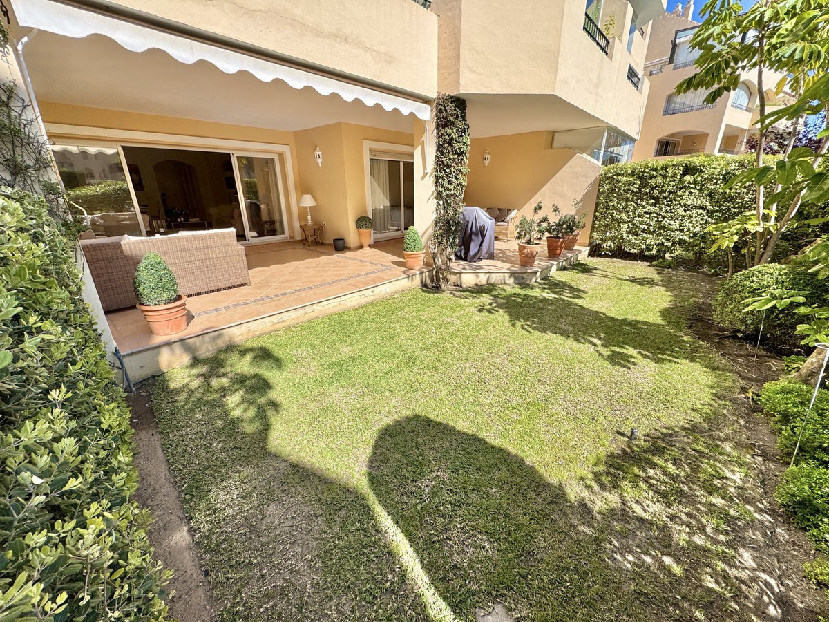 2 bedroom Apartments for sale in Elviria – R5364940 2 bedroom Apartments for sale in Elviria – R5364940