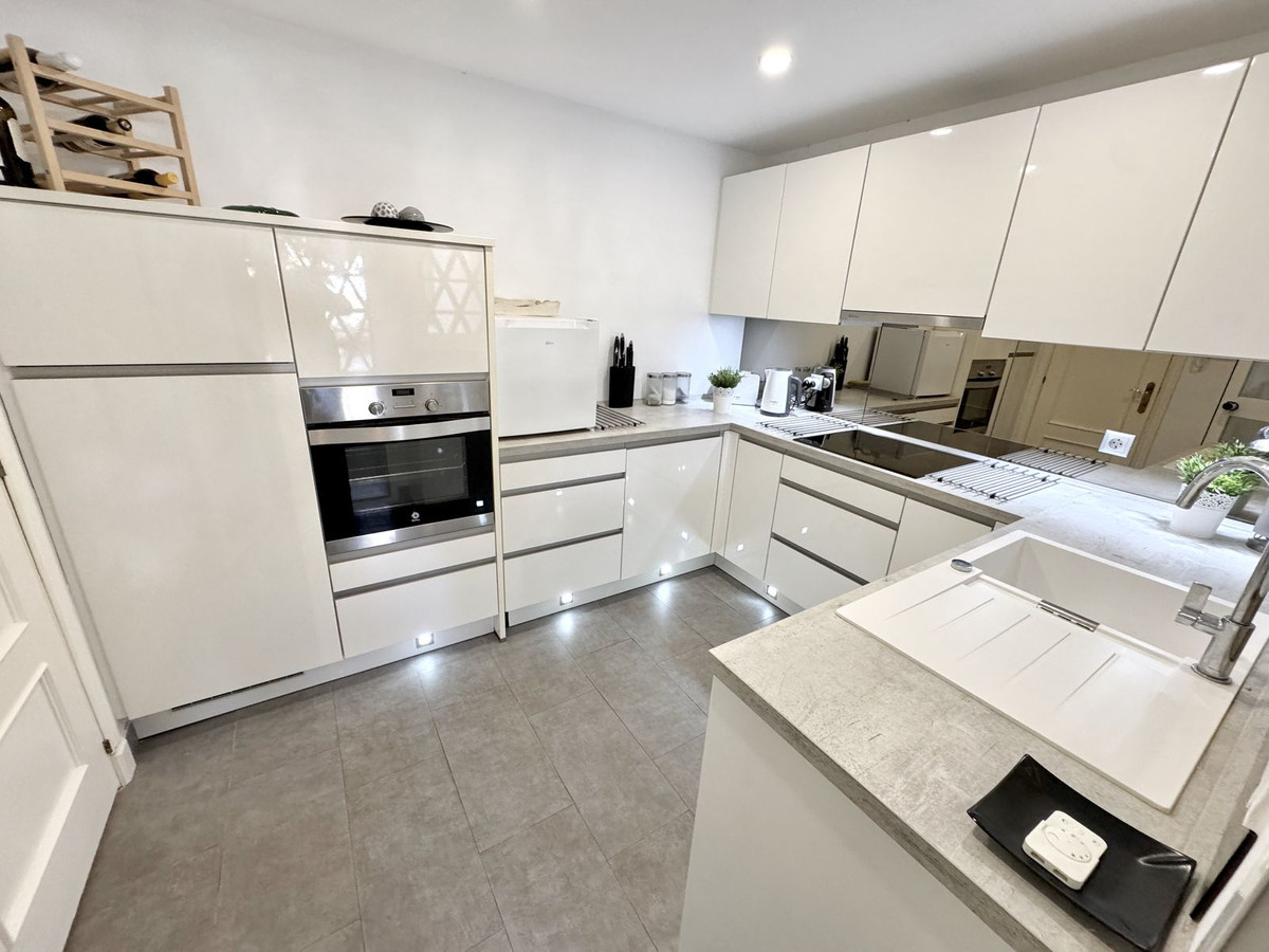 2 bedroom Apartments for sale in Elviria – R5364940 2 bedroom Apartments for sale in Elviria – R5364940