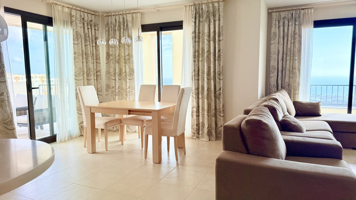Aticos de 3 dormitorios en venta en Altos de los Monteros – R5205751 Aticos de 3 dormitorios en venta en Altos de los Monteros – R5205751
