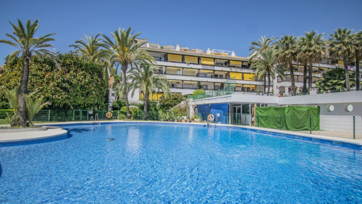 Aticos de 1 dormitorio en venta en Milla de Oro – R5367196 Aticos de 1 dormitorio en venta en Milla de Oro – R5367196 en