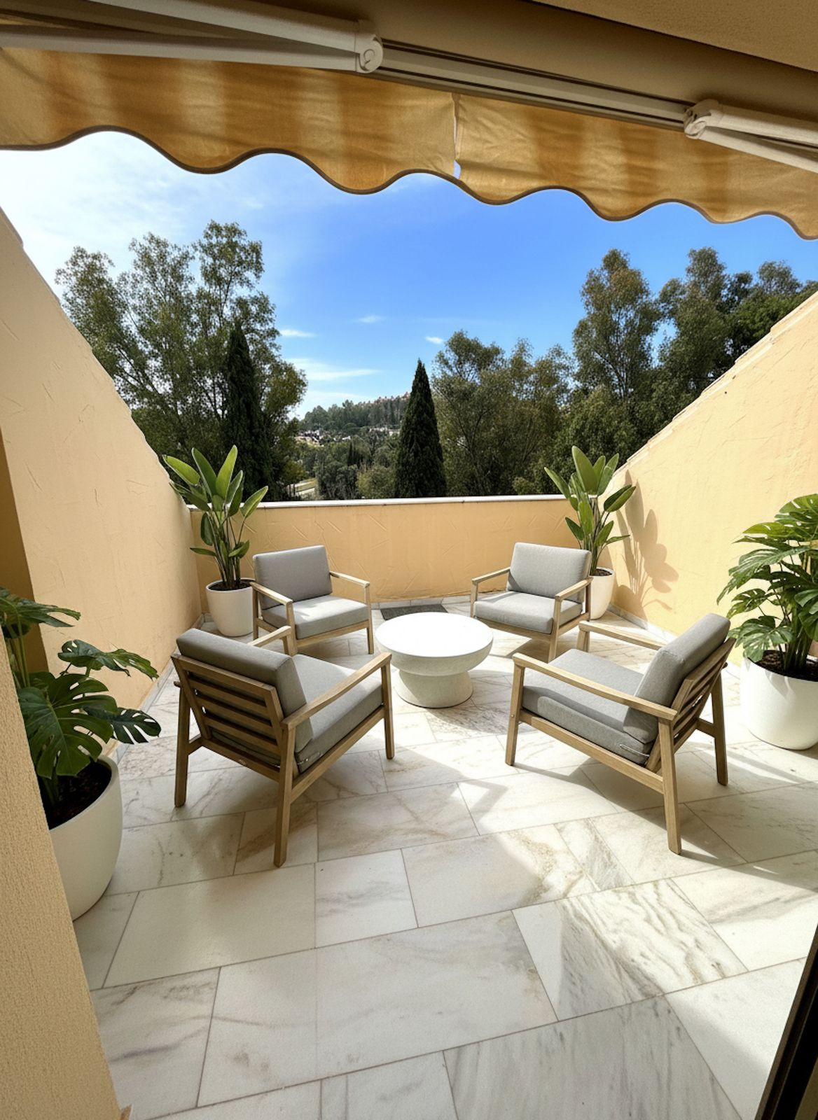 Apartamentos de 2 dormitorios en venta en Nueva Andaluc�a – R5135302 Apartamentos de 2 dormitorios en venta en Nueva Andaluc�a – R5135302