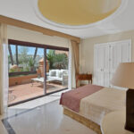 2 bedroom Penthouses for sale in Puerto Banús – R5369065 2 bedroom Penthouses for sale in Puerto Banús – R5369065