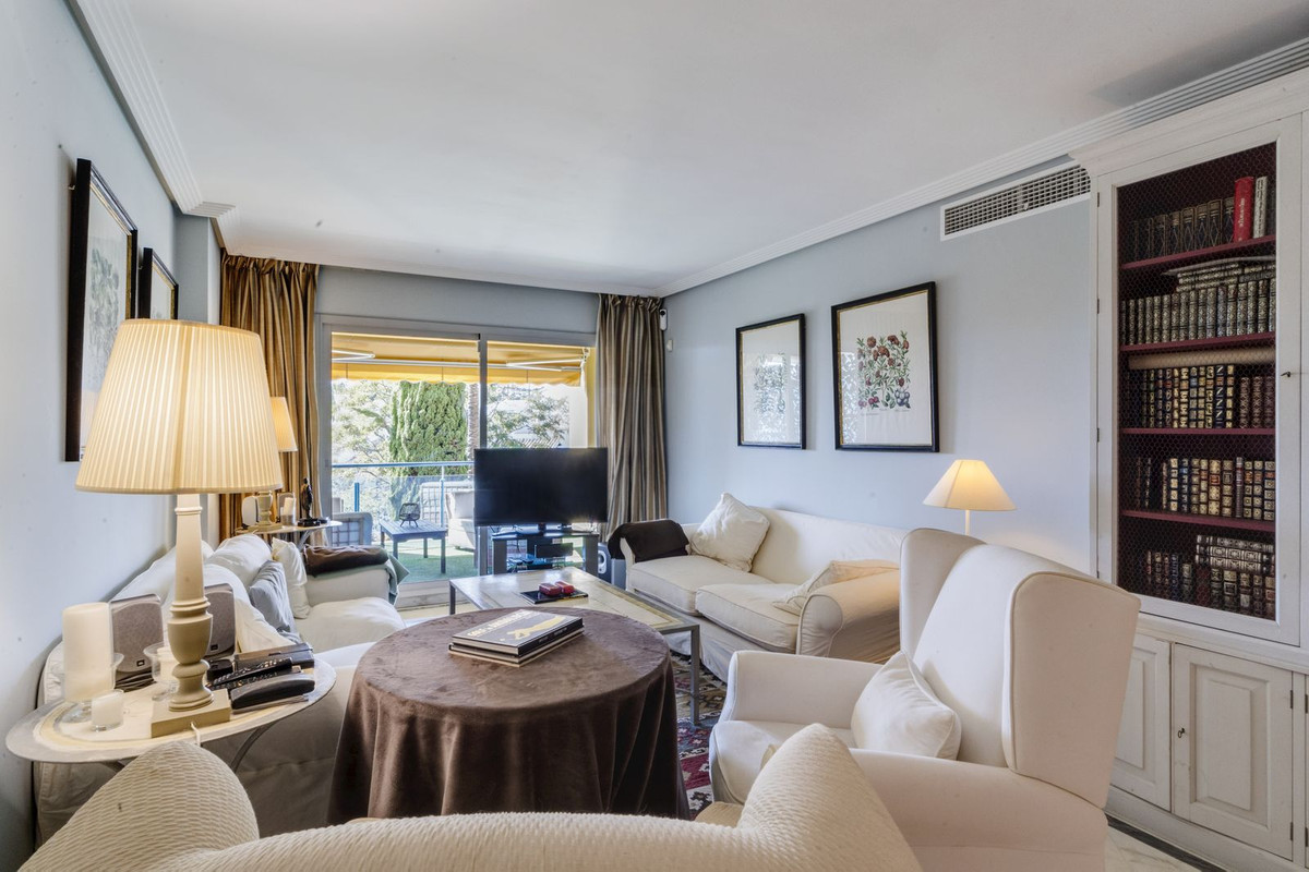 Apartamentos de 2 dormitorios en venta en Bah�a de Marbella – R5152009 Apartamentos de 2 dormitorios en venta en Bah�a de Marbella – R5152009