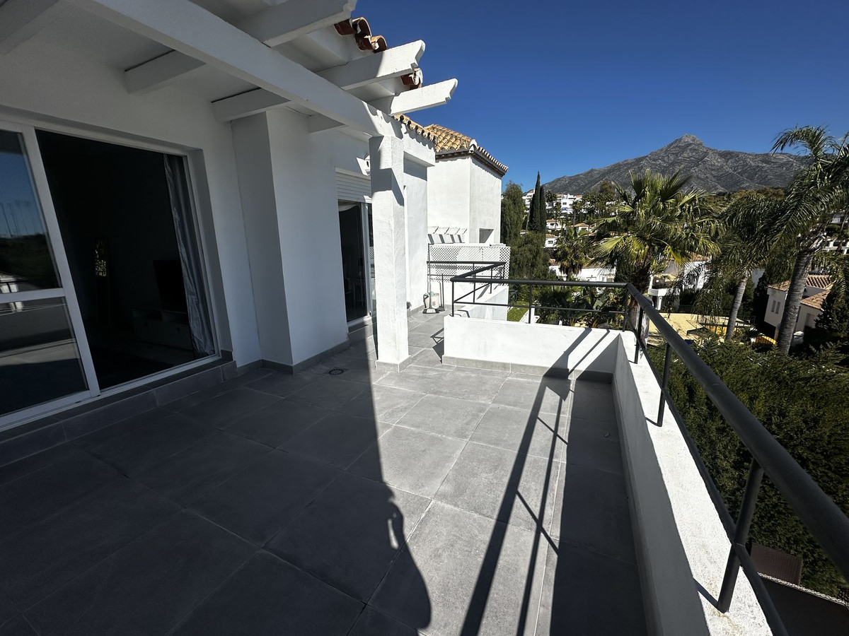 Apartamentos de 2 dormitorios en venta en Nueva Andaluc�a – R5356906 Apartamentos de 2 dormitorios en venta en Nueva Andaluc�a – R5356906