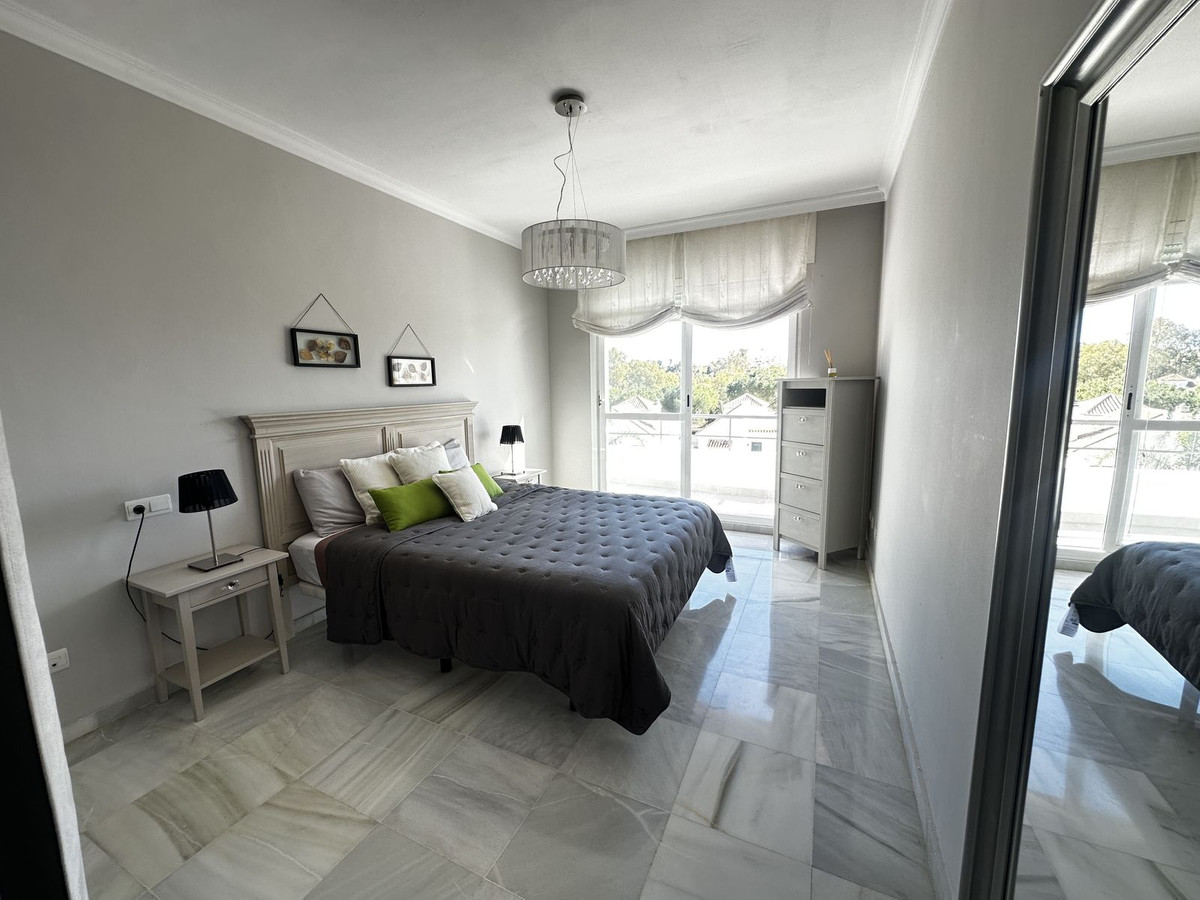 Apartamentos de 2 dormitorios en venta en Nueva Andaluc�a – R5356906 Apartamentos de 2 dormitorios en venta en Nueva Andaluc�a – R5356906