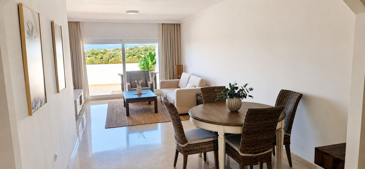 Aticos de 2 dormitorios en venta en Elviria – R5264863 Aticos de 2 dormitorios en venta en Elviria – R5264863