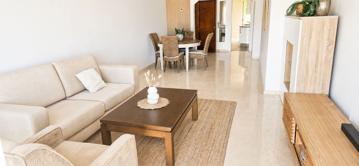Aticos de 2 dormitorios en venta en Elviria – R5264863 Aticos de 2 dormitorios en venta en Elviria – R5264863