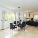 Villas de 5 dormitorios en venta en Marbesa – R5350132 Villas de 5 dormitorios en venta en Marbesa – R5350132