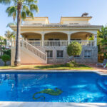 Villas de 5 dormitorios en venta en Marbesa – R5350132 Villas de 5 dormitorios en venta en Marbesa – R5350132