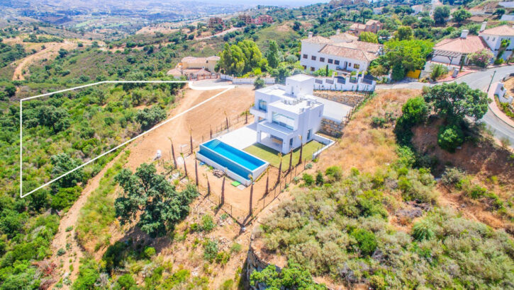 Plots for sale in La Mairena – R127293 Plots for sale in La Mairena – R127293 in