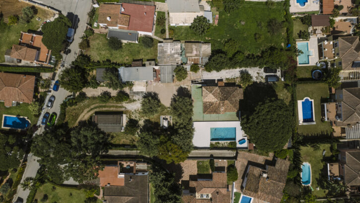 Villas de 9 dormitorios en venta en Marbella – R4704922 Villas de 9 dormitorios en venta en Marbella – R4704922 en