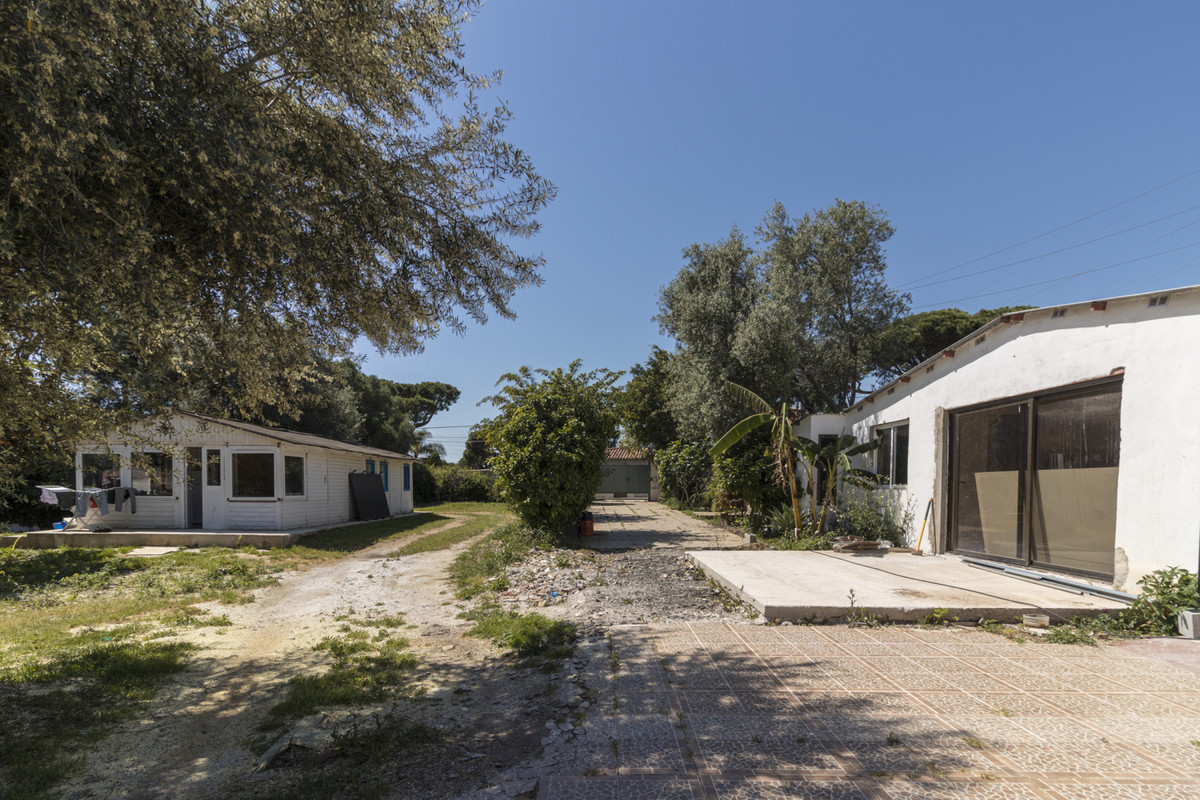 9 bedroom Villas for sale in Marbella – R4704922 9 bedroom Villas for sale in Marbella – R4704922