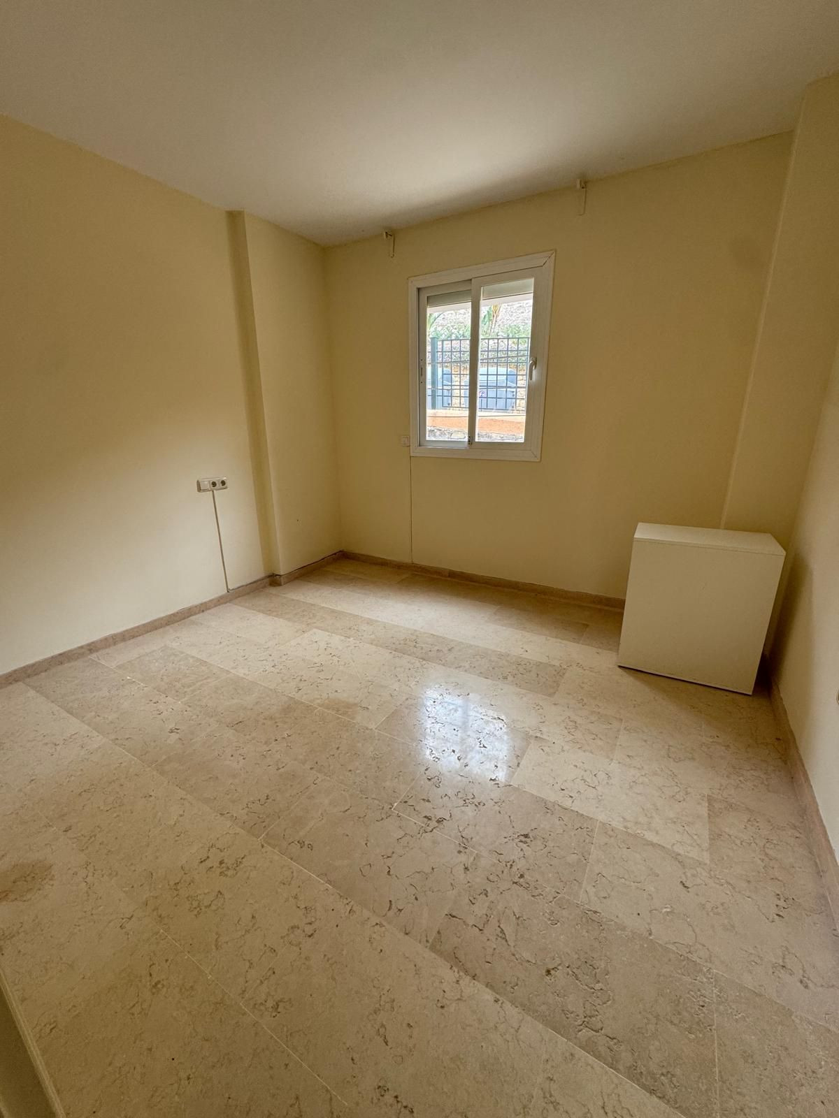 Apartamentos de 3 dormitorios en venta en Elviria – R5396650 Apartamentos de 3 dormitorios en venta en Elviria – R5396650