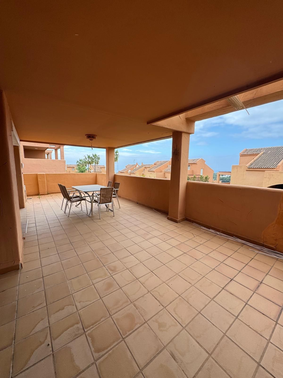 Apartamentos de 3 dormitorios en venta en Elviria – R5396650 Apartamentos de 3 dormitorios en venta en Elviria – R5396650