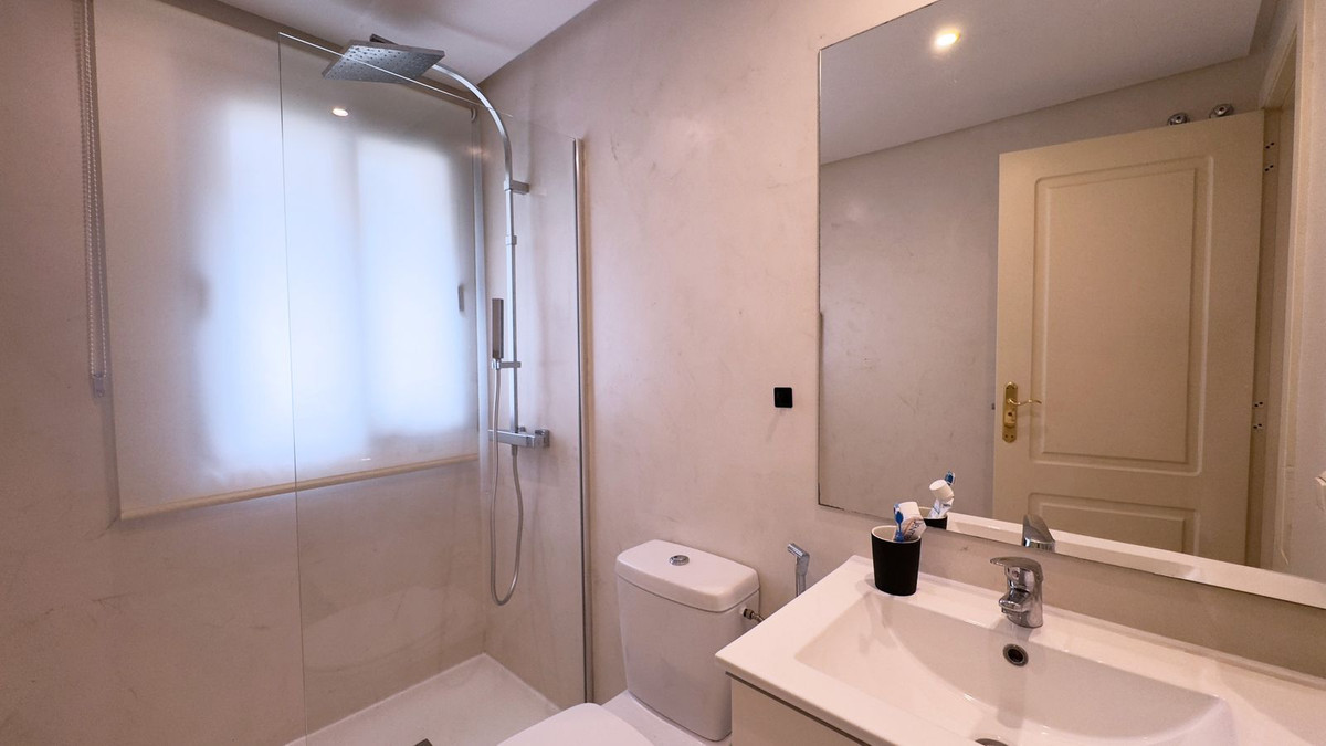 Apartamentos de 2 dormitorios en venta en Nueva Andaluc�a – R5076316 Apartamentos de 2 dormitorios en venta en Nueva Andaluc�a – R5076316
