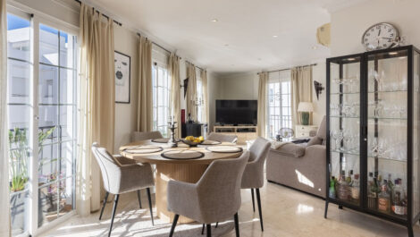 Aticos de 1 dormitorio en venta en San Pedro de Alcántara – R5229550 Aticos de 1 dormitorio en venta en San Pedro de Alcántara – R5229550