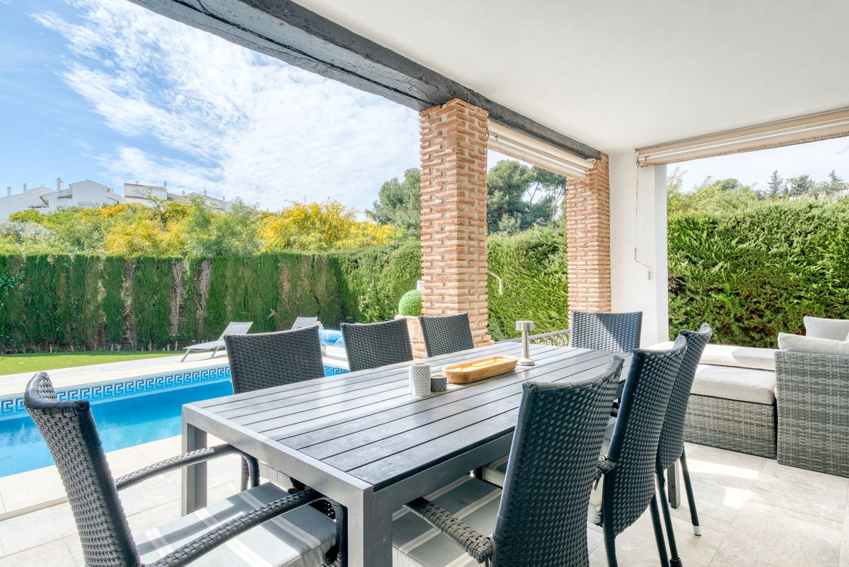 4 bedroom Villas for sale in Calahonda – R5371720 4 bedroom Villas for sale in Calahonda – R5371720