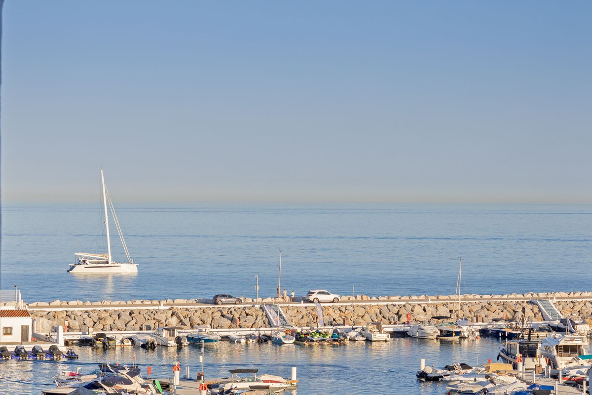 5 bedroom Penthouses for sale in Puerto Banús – R5365303 5 bedroom Penthouses for sale in Puerto Banús – R5365303