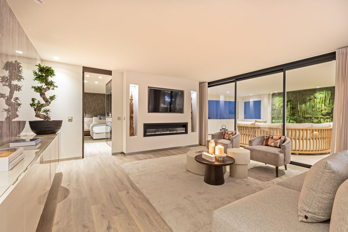 5 bedroom Penthouses for sale in Puerto Banús – R5365303 5 bedroom Penthouses for sale in Puerto Banús – R5365303