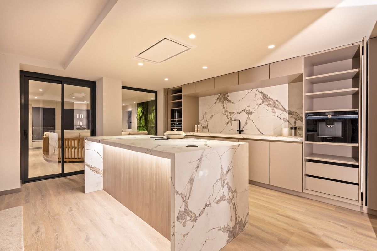 5 bedroom Penthouses for sale in Puerto Banús – R5365303 5 bedroom Penthouses for sale in Puerto Banús – R5365303