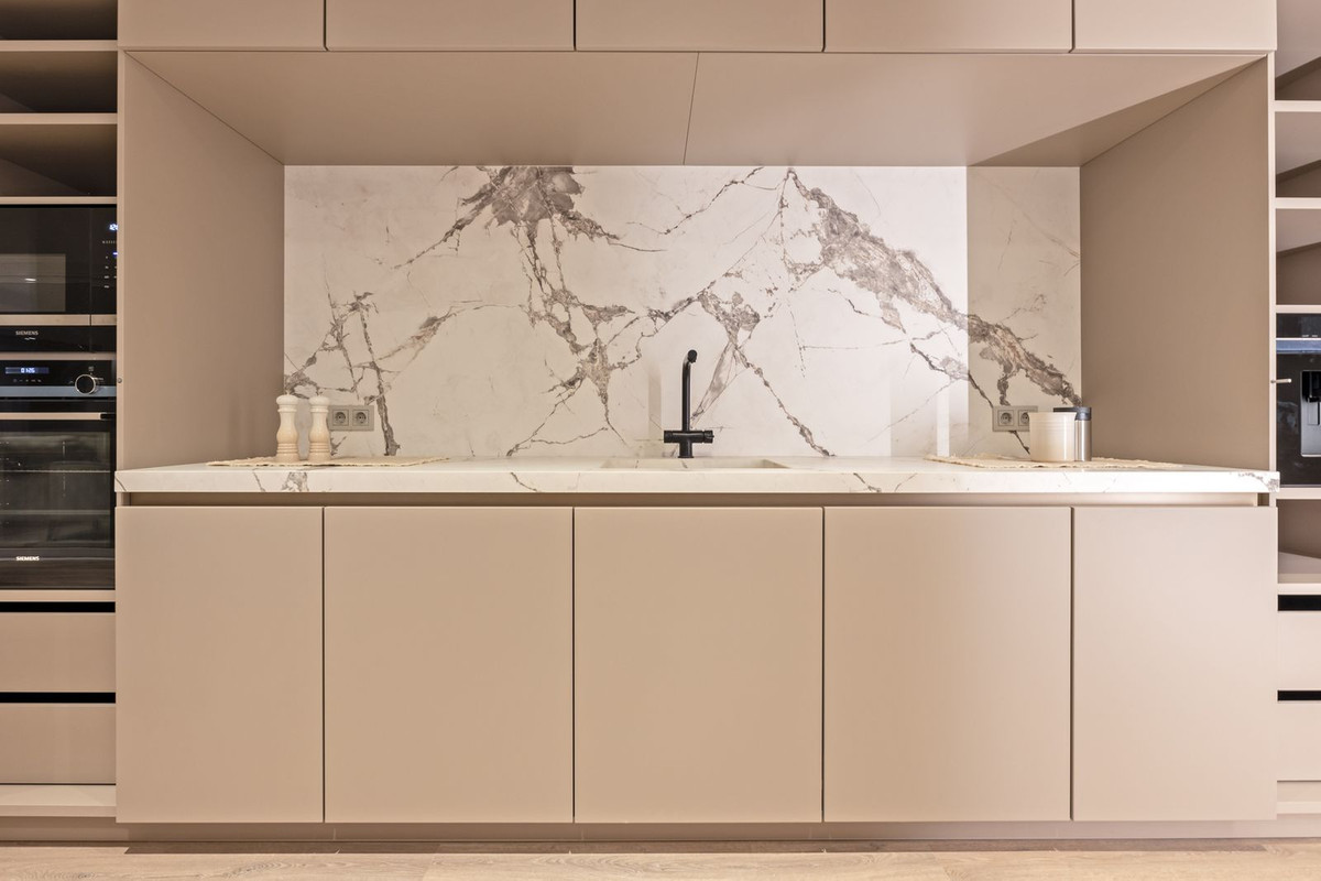 5 bedroom Penthouses for sale in Puerto Banús – R5365303 5 bedroom Penthouses for sale in Puerto Banús – R5365303