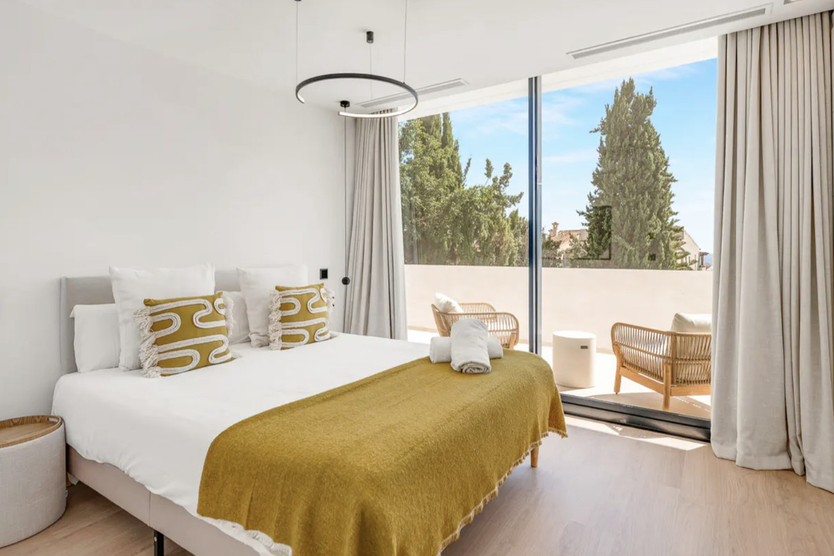 4 bedroom Villas for sale in Cabopino – R5251600 4 bedroom Villas for sale in Cabopino – R5251600