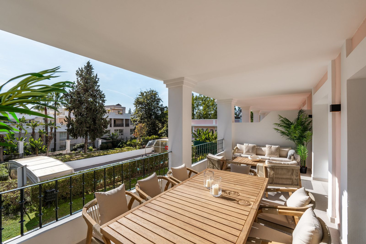 3 bedroom Apartments for sale in Nueva Andalucía – R5141002 3 bedroom Apartments for sale in Nueva Andalucía – R5141002