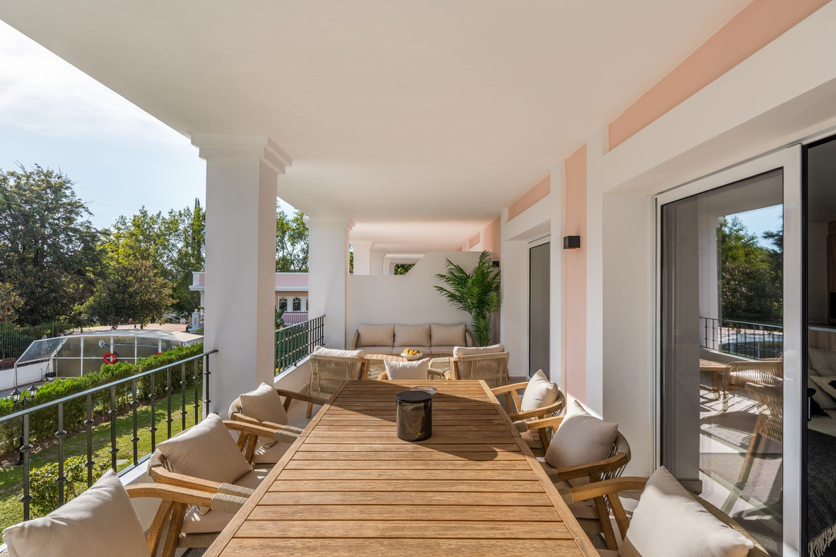 3 bedroom Apartments for sale in Nueva Andalucía – R5141002 3 bedroom Apartments for sale in Nueva Andalucía – R5141002