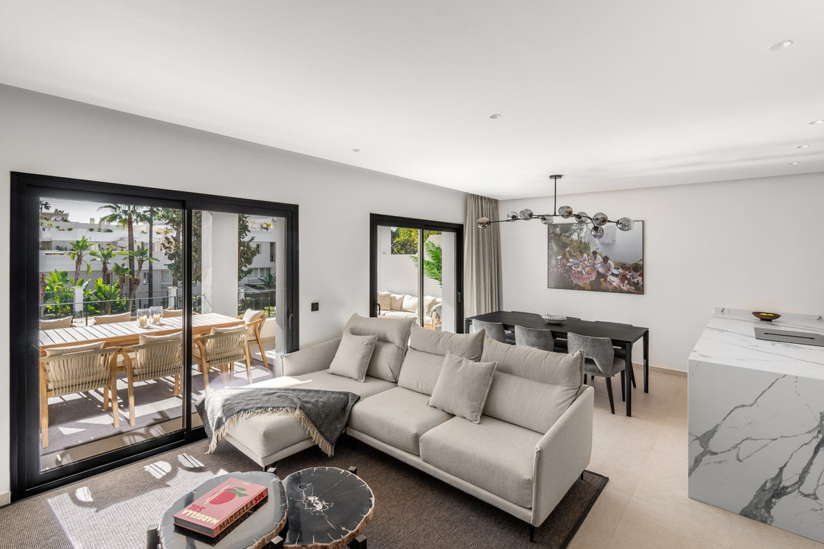 3 bedroom Apartments for sale in Nueva Andalucía – R5141002 3 bedroom Apartments for sale in Nueva Andalucía – R5141002