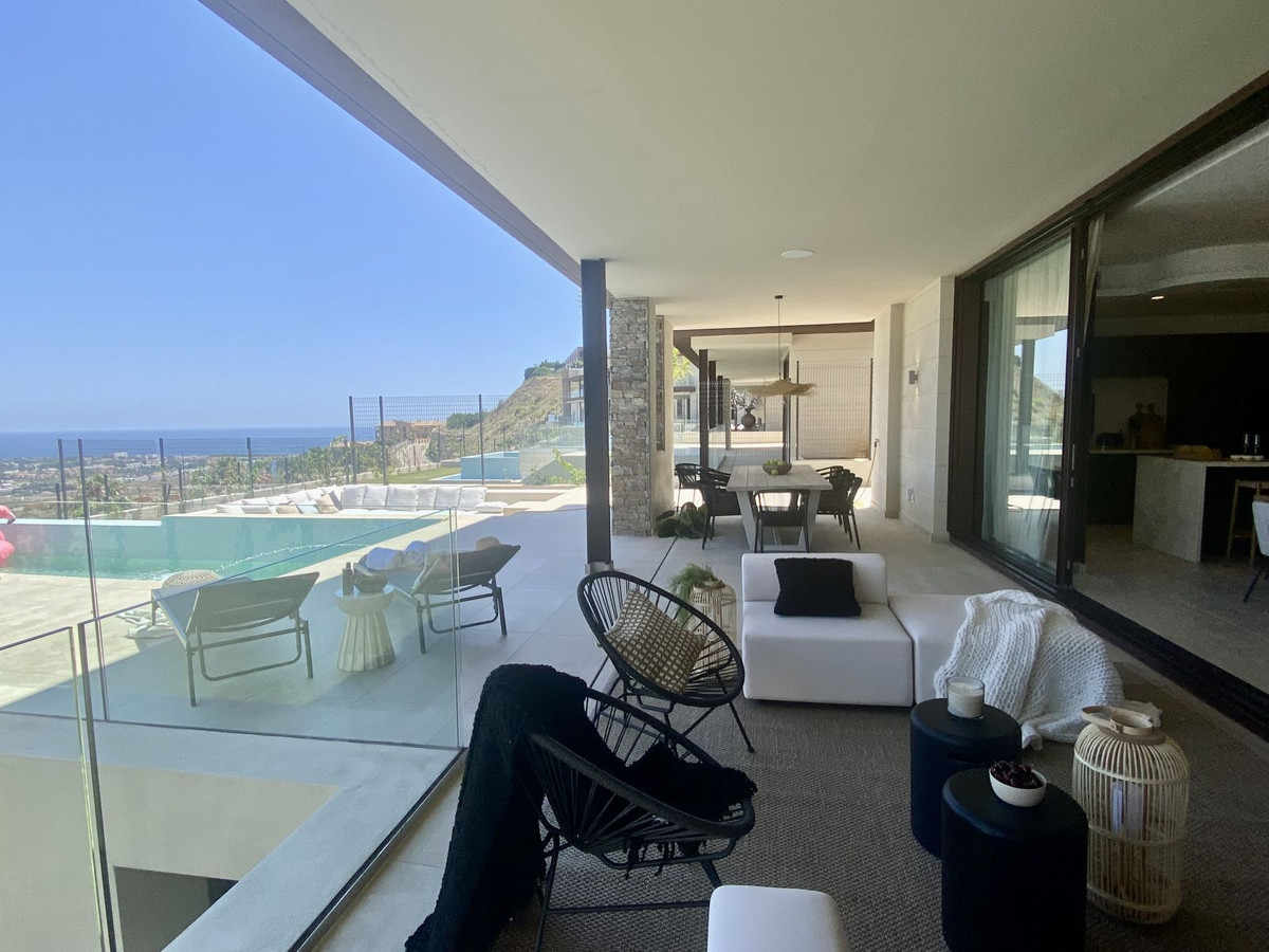 5 bedroom Villas for sale in Benahavís – R4357423 5 bedroom Villas for sale in Benahavís – R4357423
