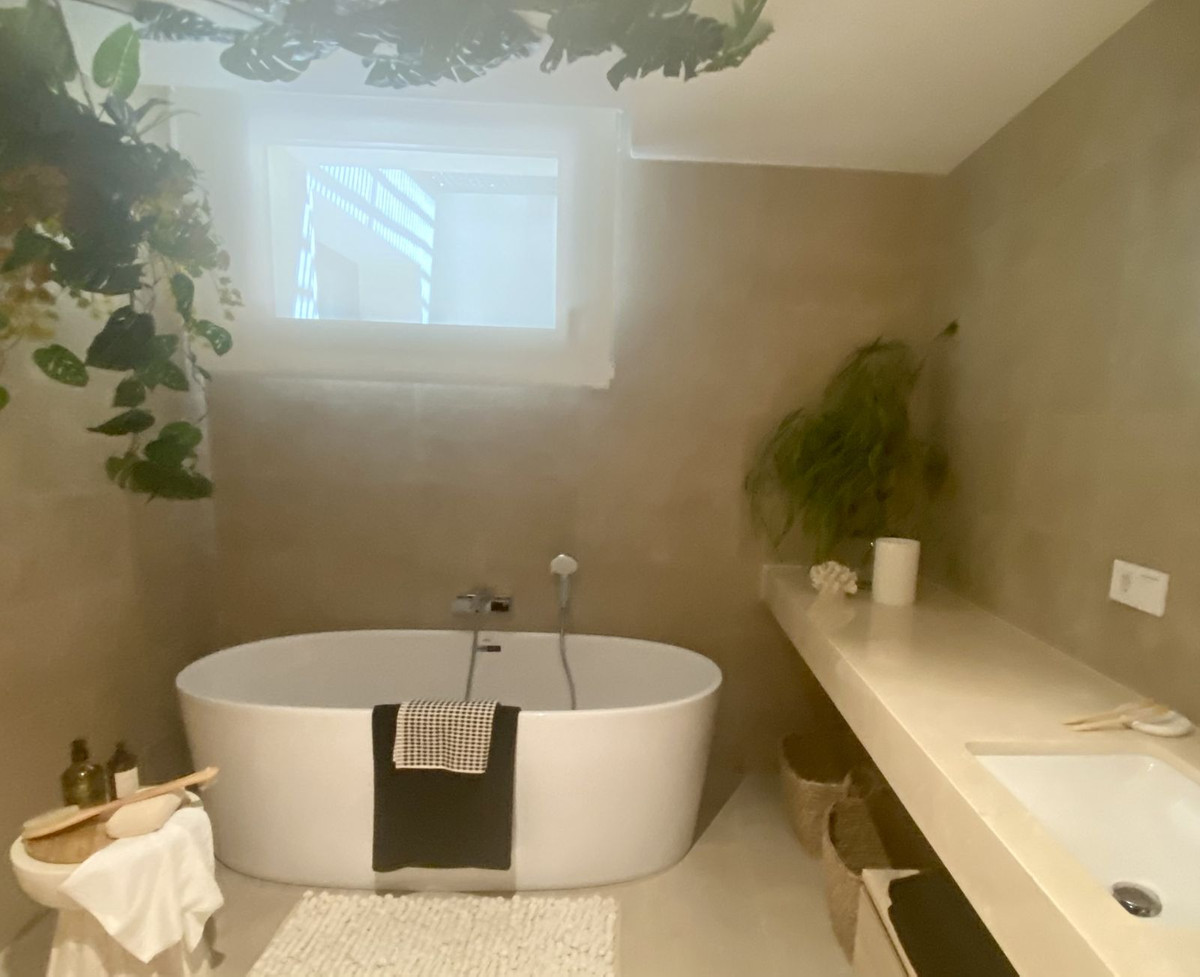5 bedroom Villas for sale in Benahavís – R4357423 5 bedroom Villas for sale in Benahavís – R4357423