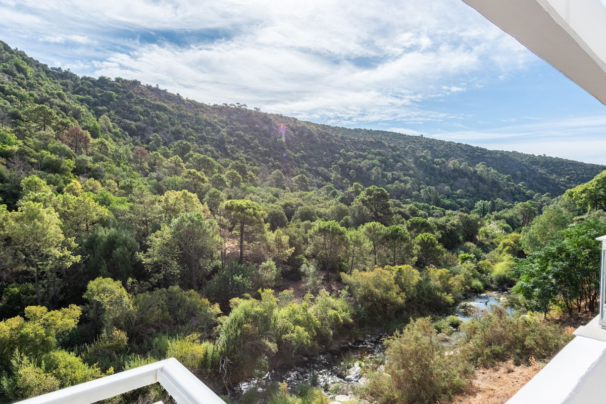 2 bedroom Apartments for sale in Benahavís – R5176318 2 bedroom Apartments for sale in Benahavís – R5176318