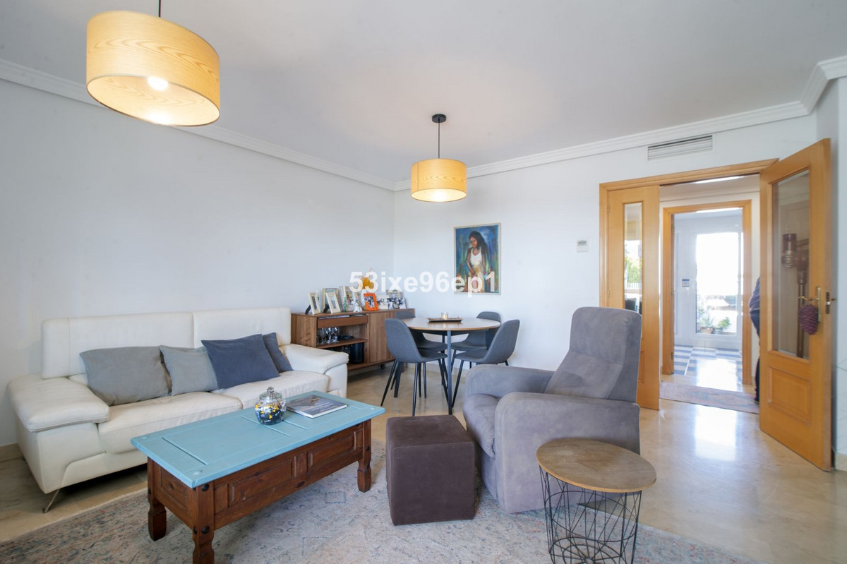 Apartamentos de 3 dormitorios en venta en Selwo – R5344054 Apartamentos de 3 dormitorios en venta en Selwo – R5344054